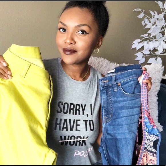 Meet your Posher, Azzy Naomi! - Picture 4 of 5